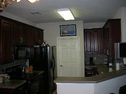 4th image of 4514 Sycamore Dr