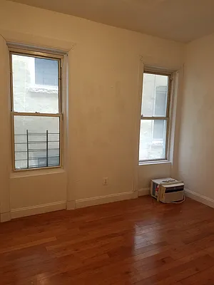 Rented by Space Link Realty | media 13