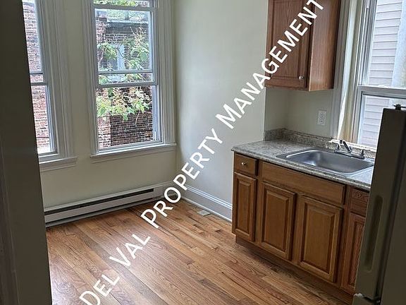 3rd image of 4421 Wayne Ave #2S