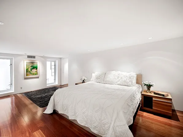 45 Warren Street image 5 of 6