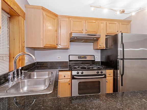 3rd image of 2601 W Haddon Ave APT 1E