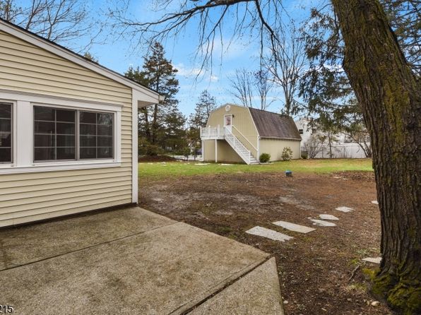 9 Ruskin Rd, Jefferson Twp., NJ 07438