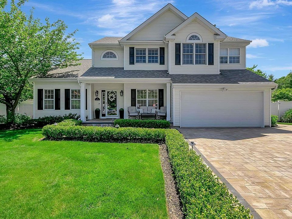 1st image of 3 Wisteria Court