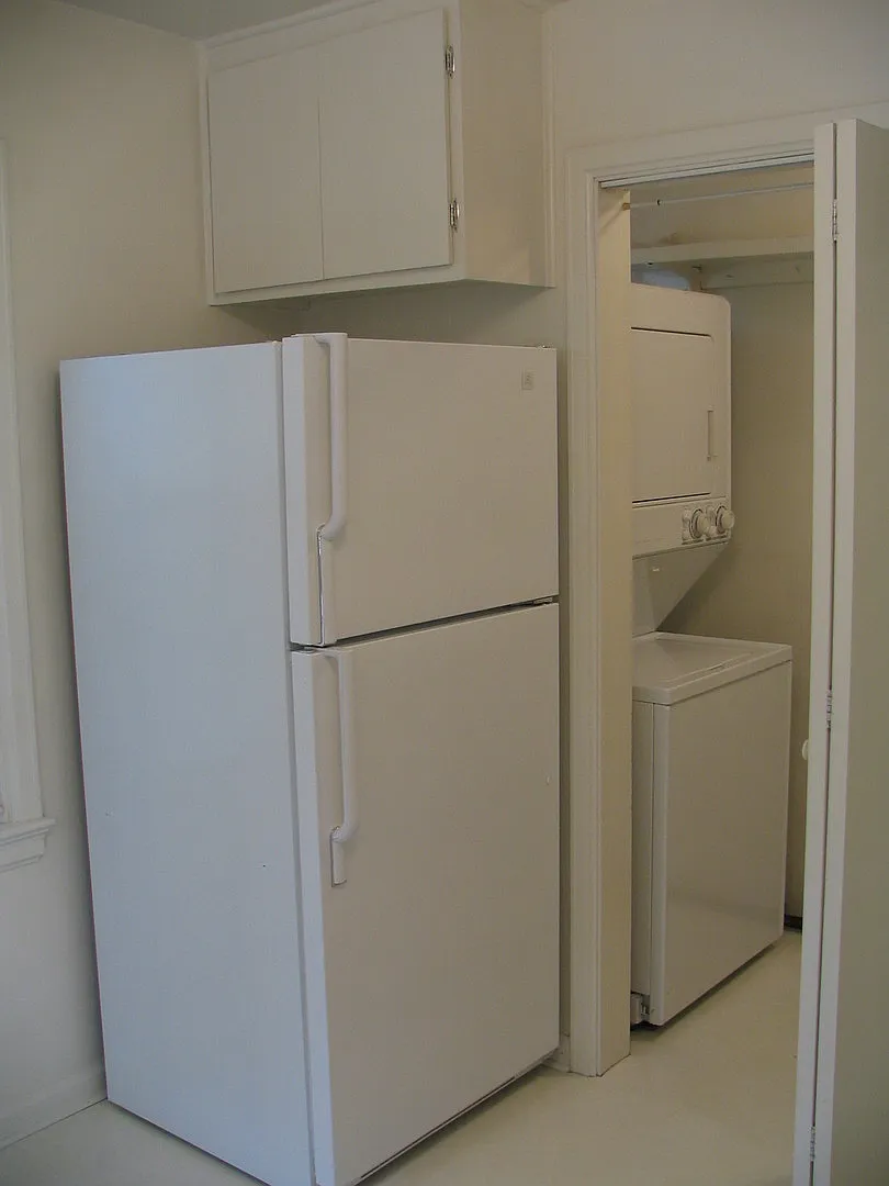 Charming 3 bedroom, 2 bathroom Home by the Foothills and Close to Downtown Boise — Photo 4