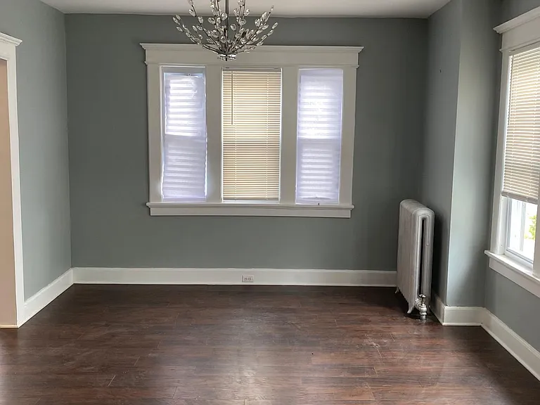 44 Arlington Ave — Photo 7