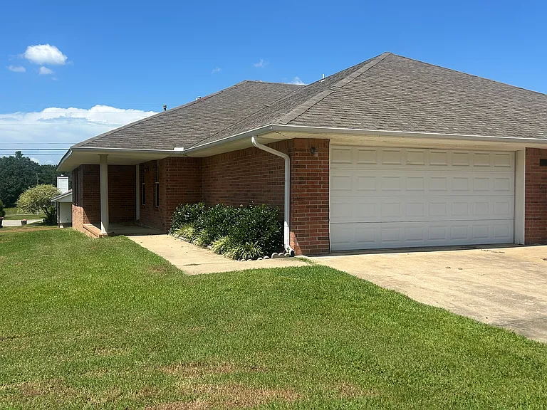 1090 Grinnel Cir #A — Photo 1