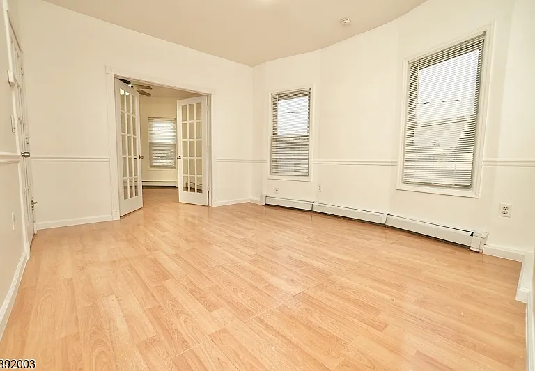 466 Cortlandt St #2 — Photo 7
