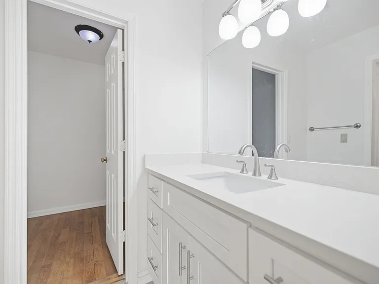 2407 Hembree Station Ct — Photo 16