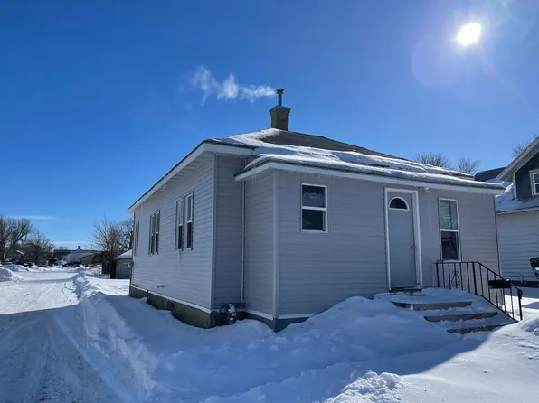 906 7th Ave, Worthington, MN 56187