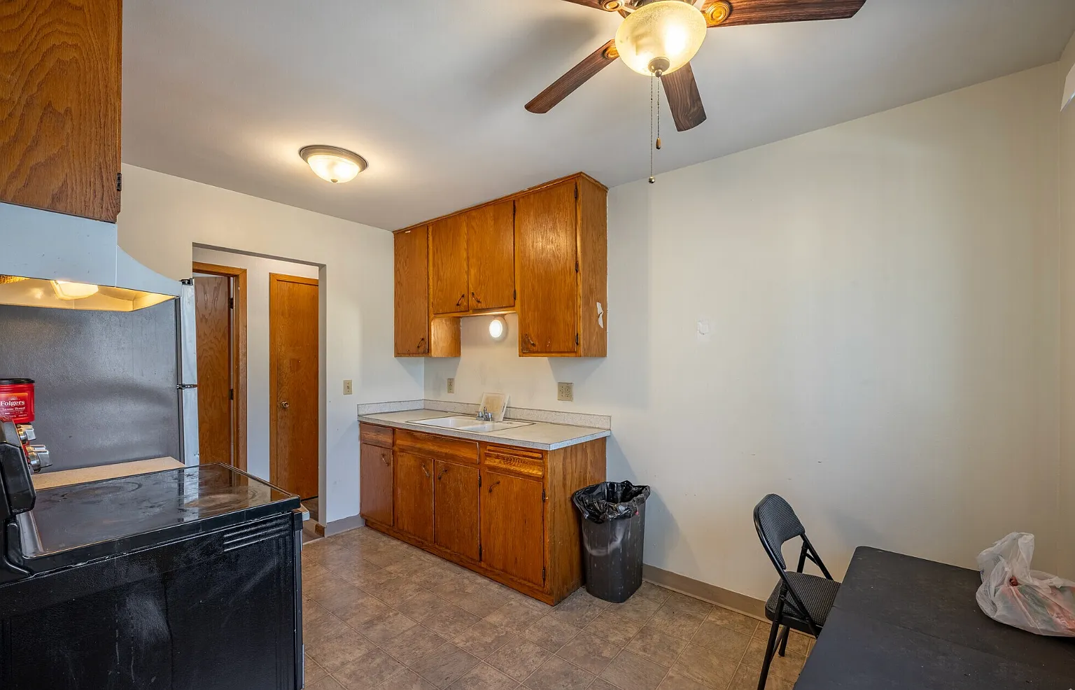 Minnehaha Apartments — Photo 4