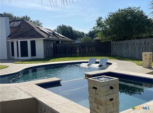 105 Ashland Crk, Victoria, TX 77901