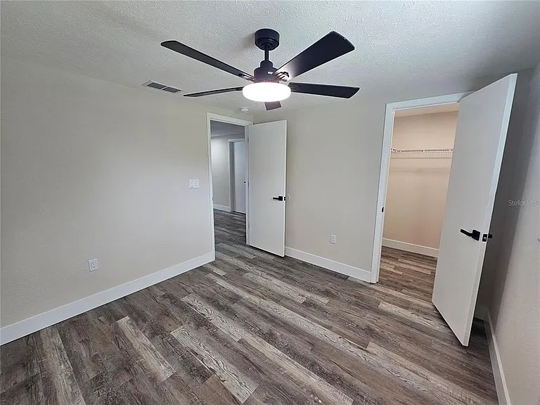 4843 Camphor Ave — Photo 8