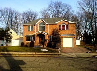 401 Princeton Rd, Linden, NJ 07036