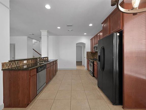 5th image of 110 W Montfair Blvd