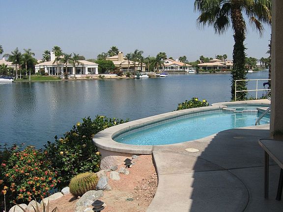 Pool/spa have 180 degree views