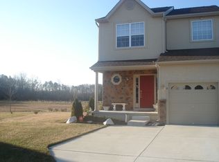 11 Glacier Dr, Berlin, NJ 08009