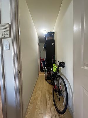 4th image of 2602 12th St #1R