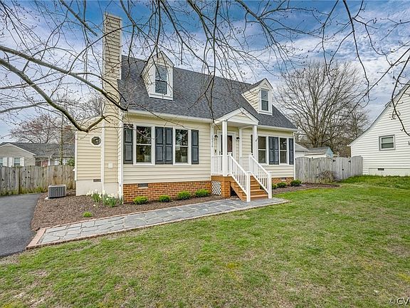 3rd image of 10216 Berrymeade Ct