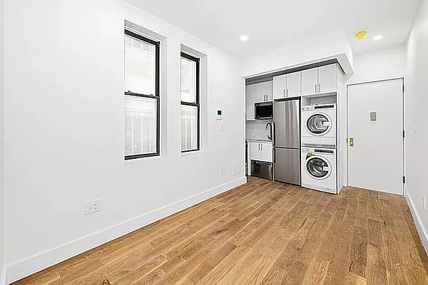 Rented by Corcoran | media 11