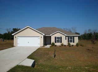 105 Mattie Belle Davis St, Ellabell, GA 31308