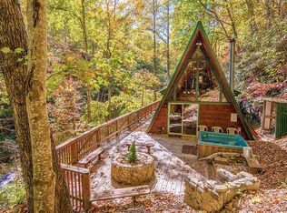 1166 Ski Mountain Rd, Gatlinburg, TN 37738