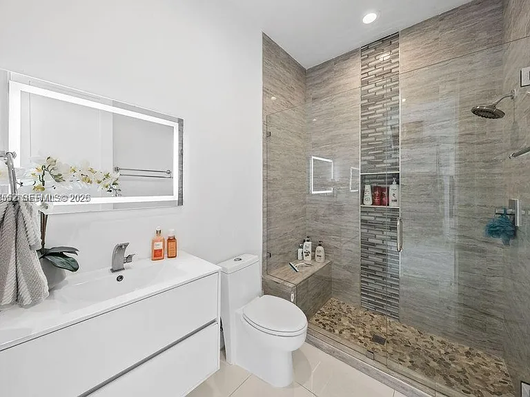 4497 SW 25th Ter — Photo 13