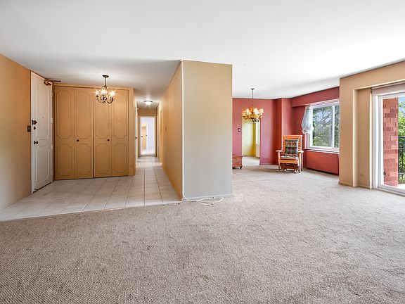 4th image of 7141 N Kedzie Ave APT 504