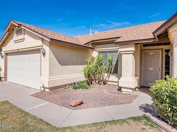 3rd image of 8564 W Ocotillo Rd