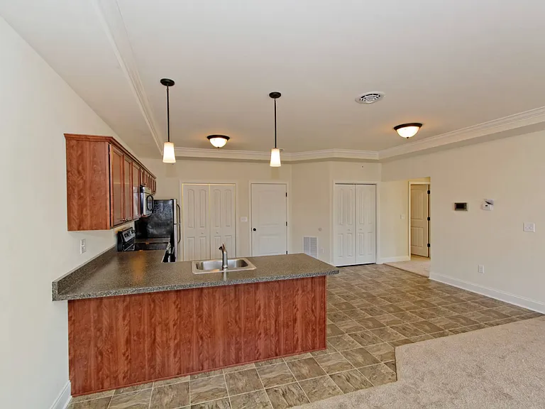 1727 Tower St #108 — Photo 5