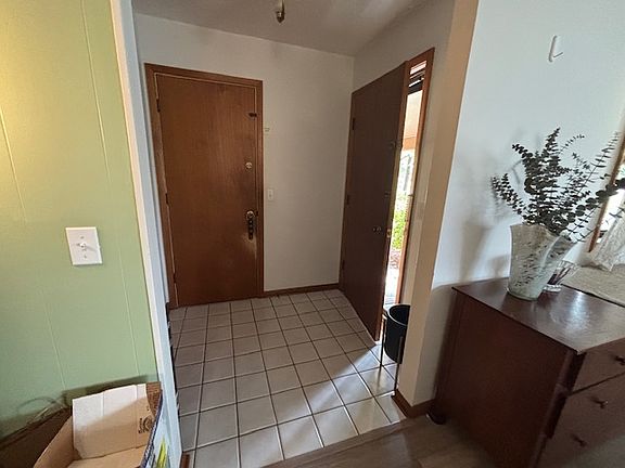 4th image of 1724 E 3rd Ave