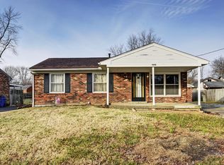 7602 Labrador Dr, Louisville, KY 40258