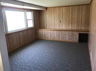 29 Sycamore Dr, Old Bridge, NJ 08857