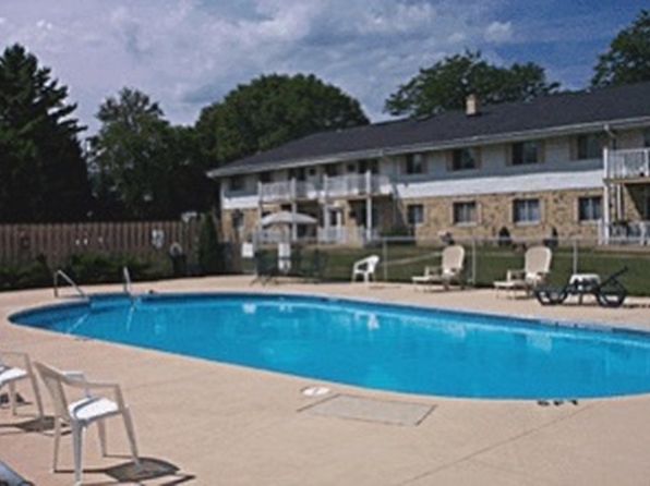 N28W6360 Alyce St #123