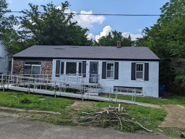 195 Judge Ave, Savannah, TN 38372