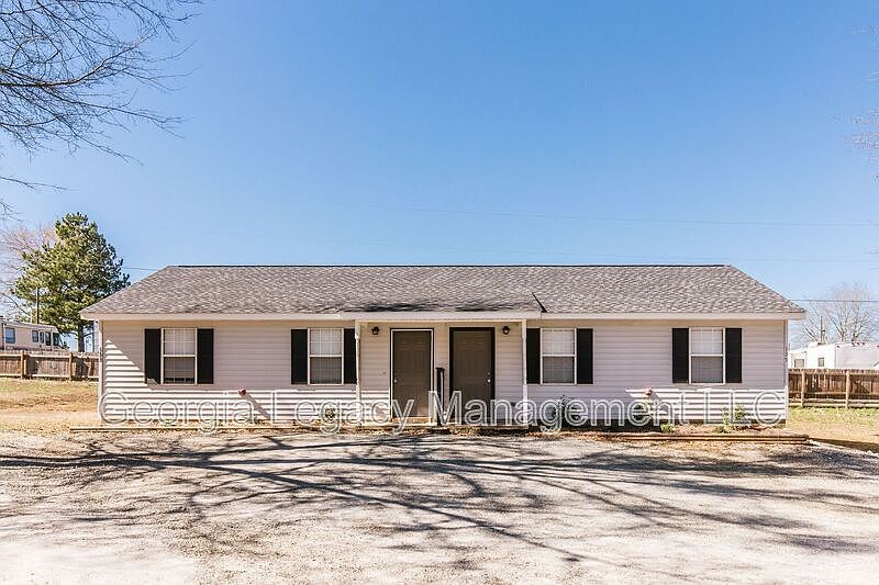 1st image of 1851 Faulkner Dr