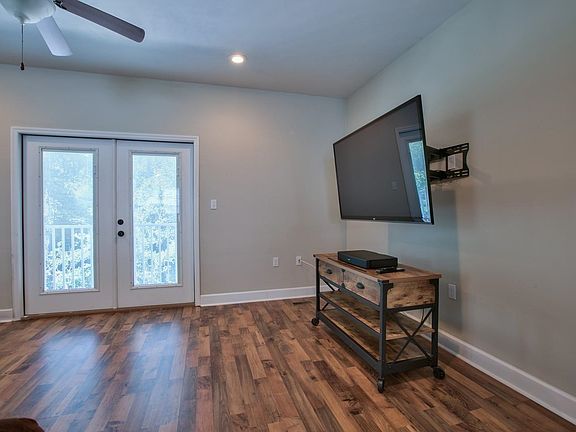 5th image of 1864 W Bellevue Way #231-235-239