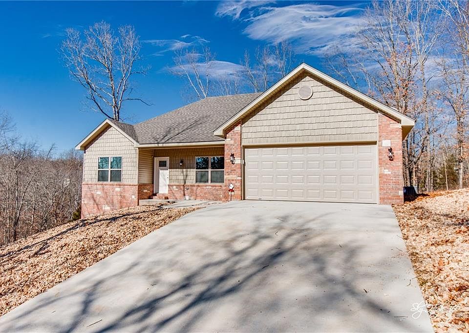1st image of 30 Watson Ln