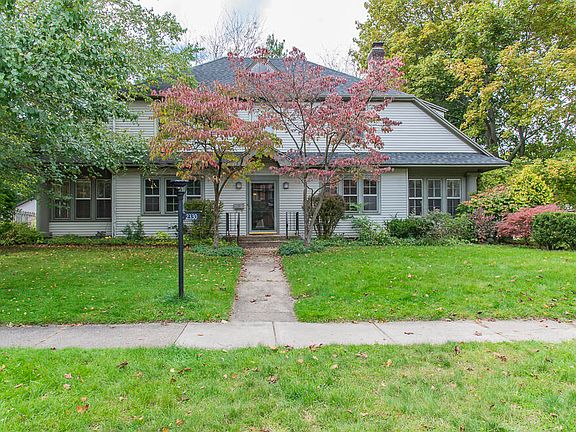2nd image of 2330 Glenwood Dr