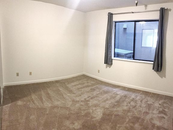 5th image of 283 Parker Ave #14204273