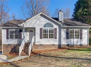 2110 Priya St, Thomasville, NC 27360