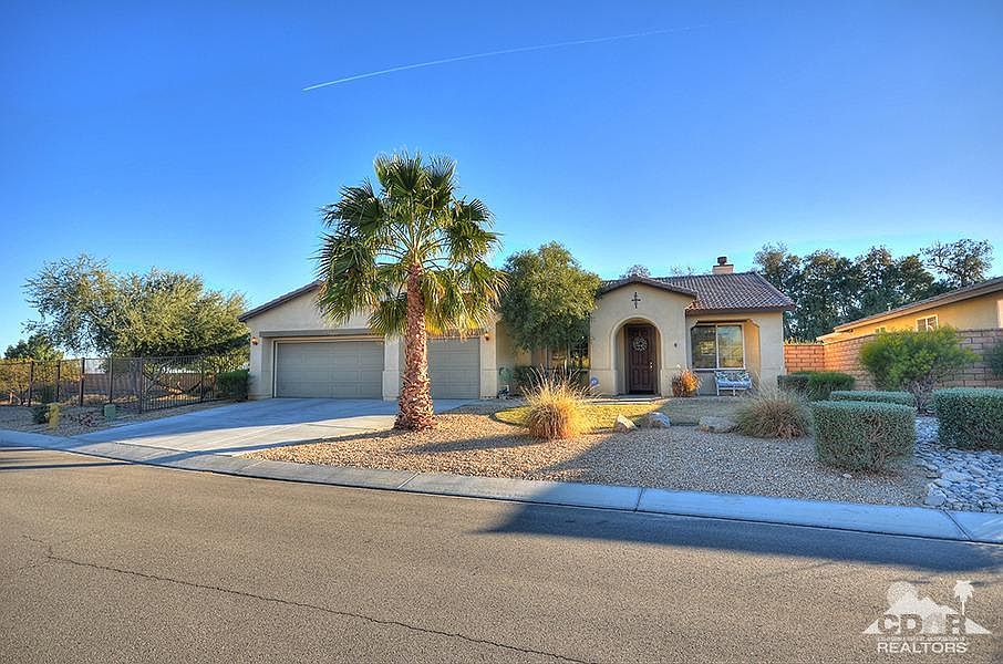 1st image of 80225 Peak Forest Dr