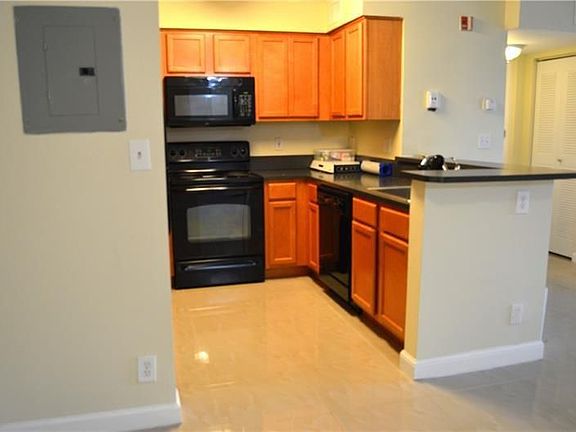 4th image of 7630 Westwood Dr APT 304