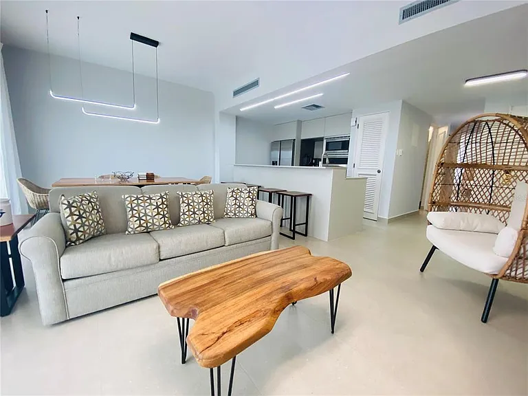 Las Casitas Village 1 Ave Conquistador — Photo 17