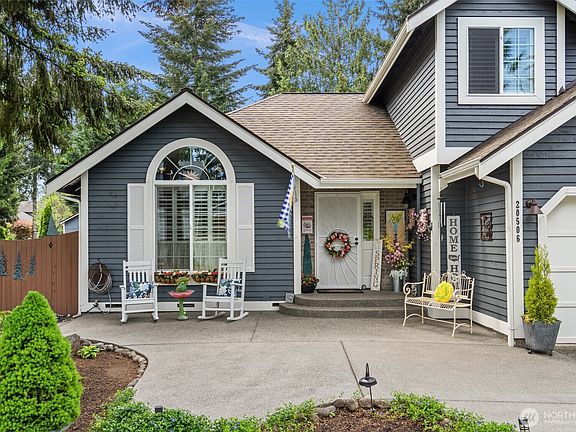 3rd image of 20506 108th Street Ct E