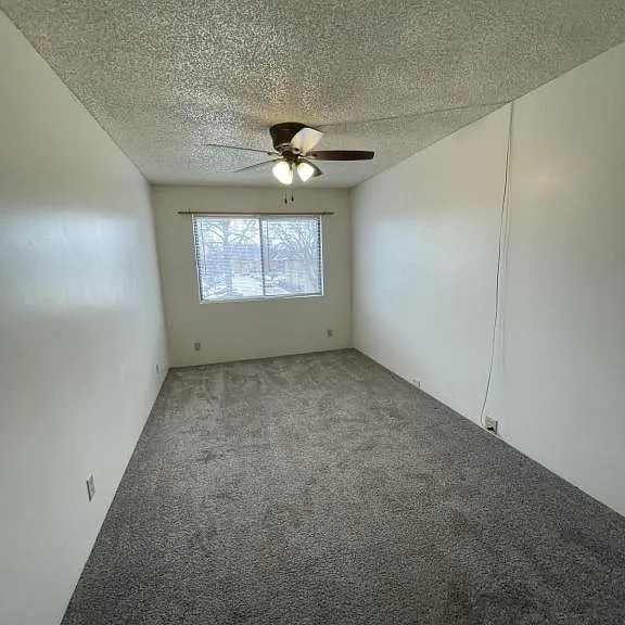 1315 D St #9 — Photo 7