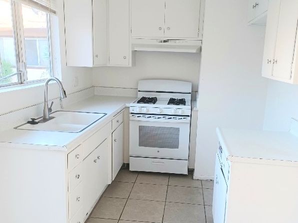 751 Upton Dr APT A, Barstow, CA 92311