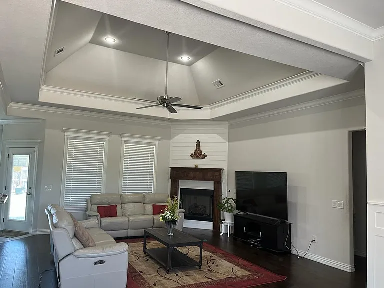 3100 SW Hazelnut Ave — Photo 3