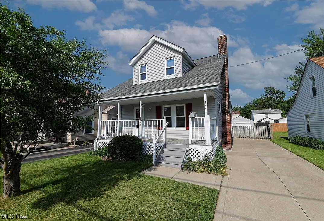 1271 E 349th St photo 1