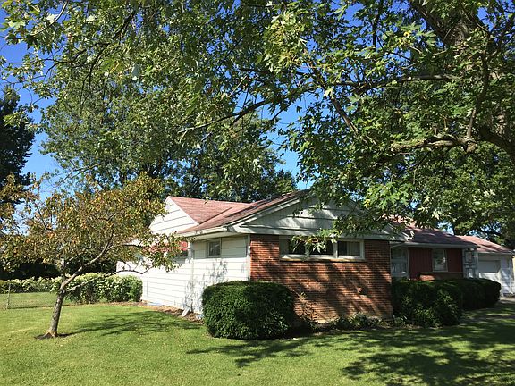 5th image of 146 W Parkwood St