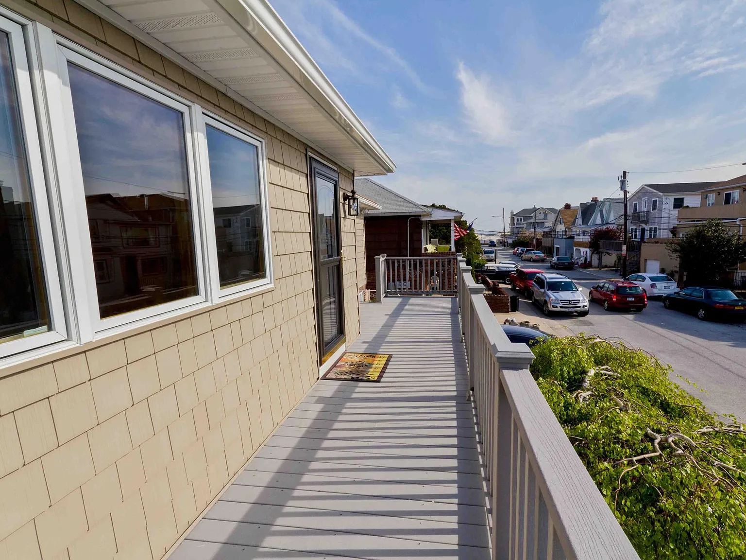 48 Rochester Ave — Photo 1